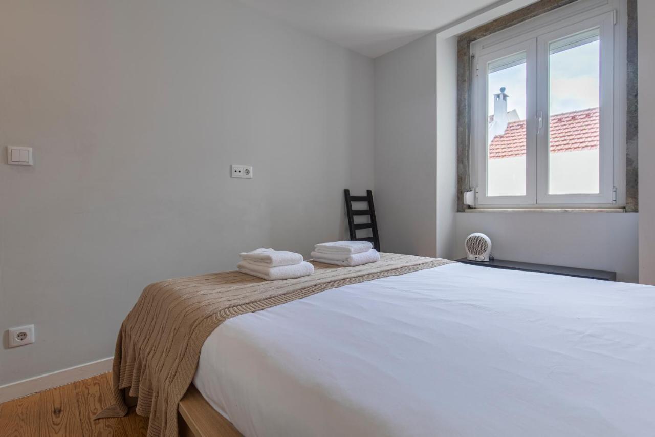 Graceful 2Bdr Duplex Apartment By Lovelystay Lisboa Dış mekan fotoğraf