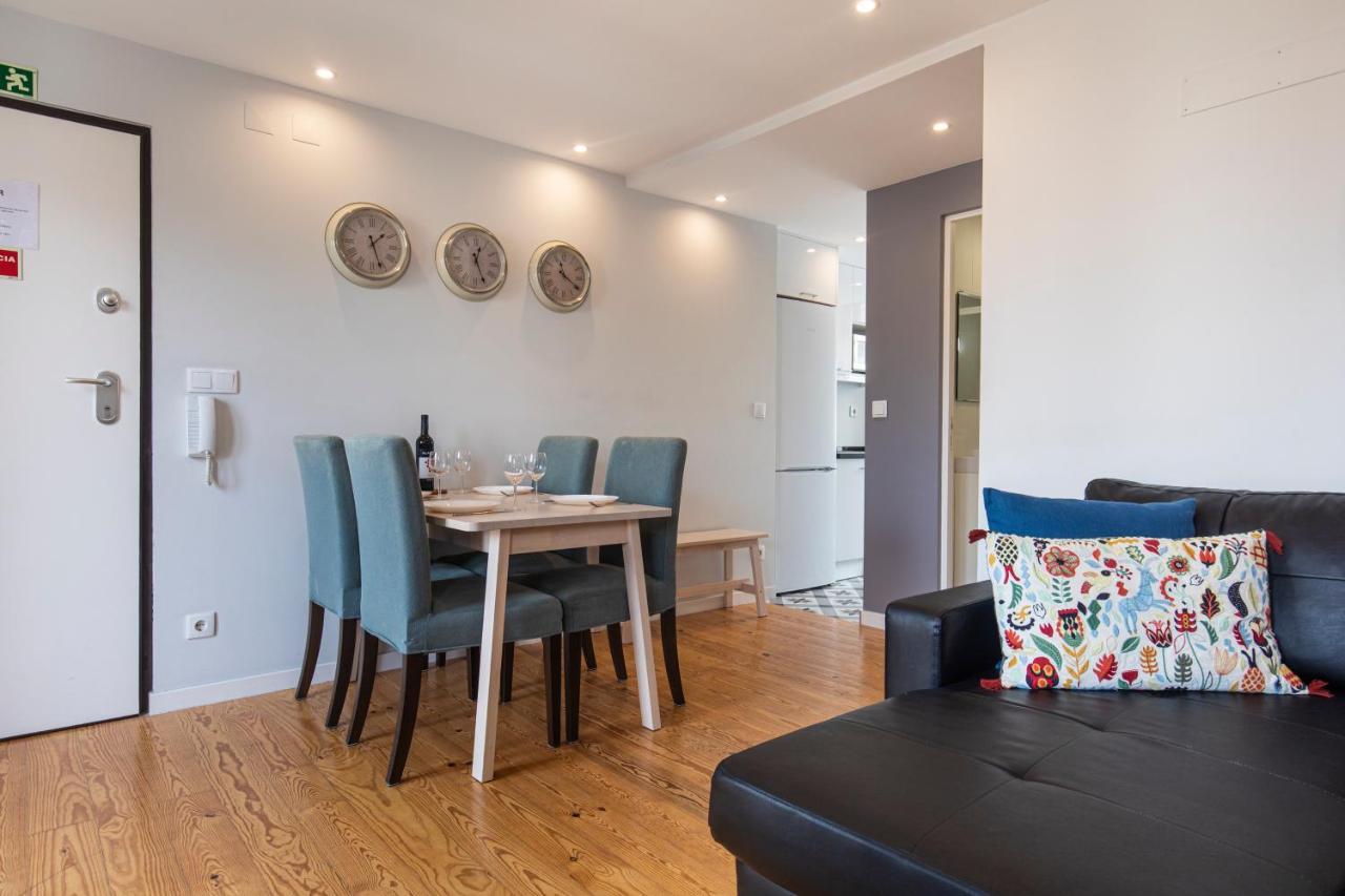 Graceful 2Bdr Duplex Apartment By Lovelystay Lisboa Dış mekan fotoğraf